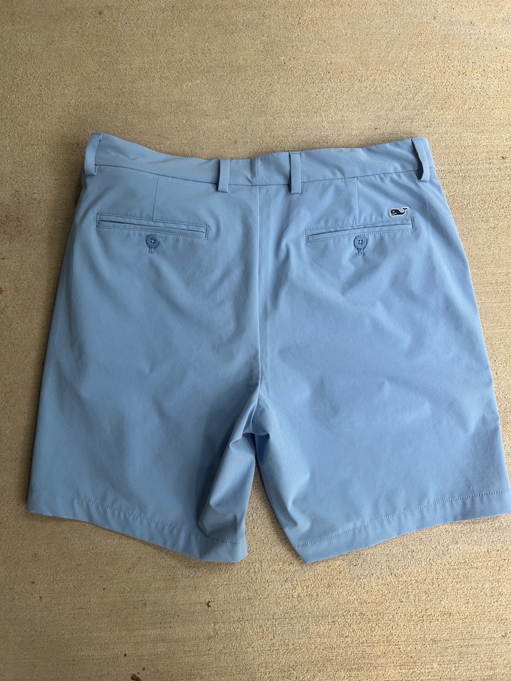 Vineyard Vines Sky Blue Flat Front Men's Breaker Shorts - Picture 3 of 6